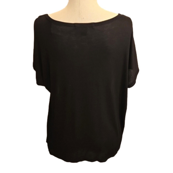 Nwt Juniors Forever 21 black top with sheer light peach/tan panels size Medium. - Picture 5 of 12